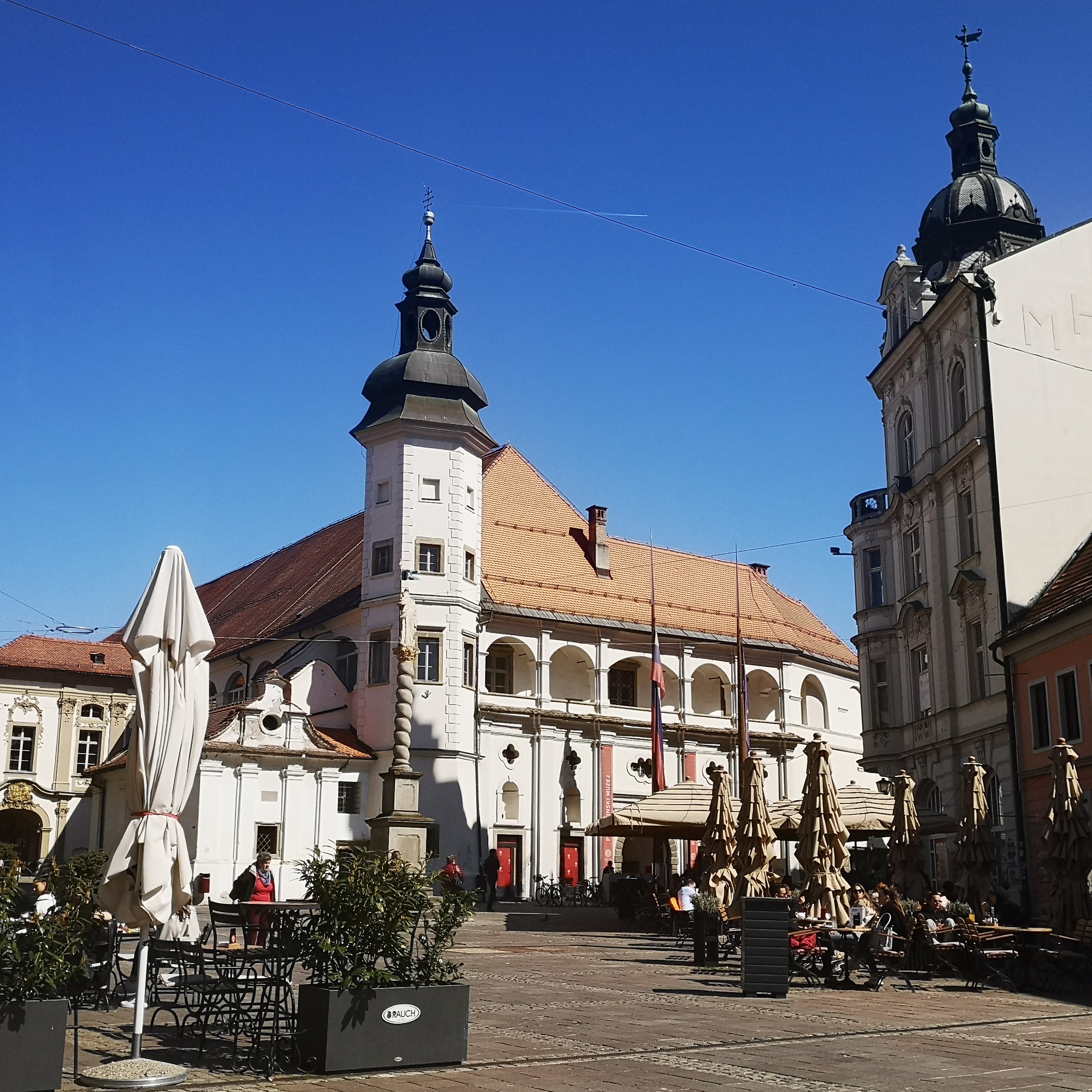 An image depicting the pretty Maribor Castle.